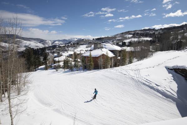 Where Can I Find a Luxury Ski-In/Ski-Out Vacation Rental in Colorado That Sleeps 10?