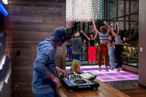 DJ Night w/ DJ Lil Dipz in Beaver Creek, CO
